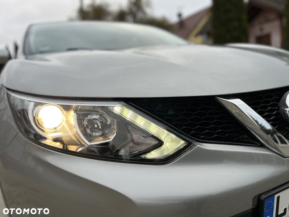 Nissan Qashqai 1.2 DIG-T Visia EU6 - 40