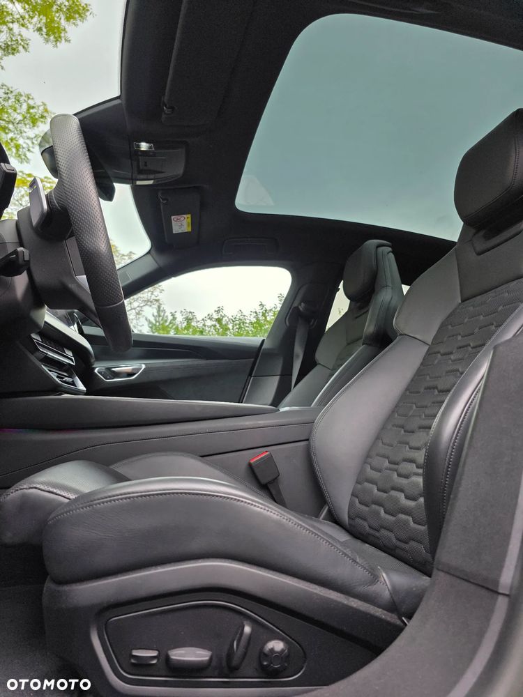 Audi e-tron GT 60 93kWh Quattro - 23