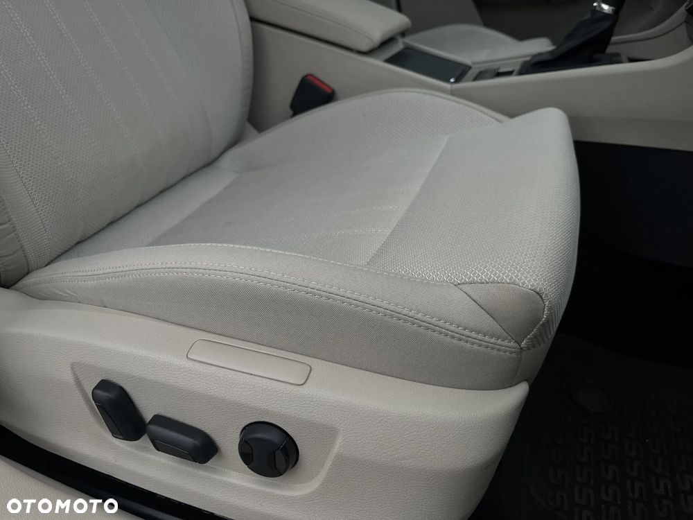 Skoda Superb 2.0 TSI Style DSG - 41