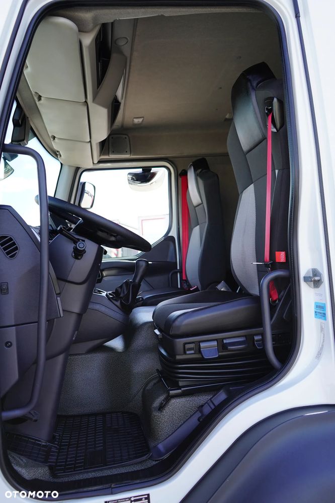 Renault / D 12 / 210 / ACC / EURO 6 / CHŁODNIA / ŁAD. 5950 KG / 11 PALET - 7