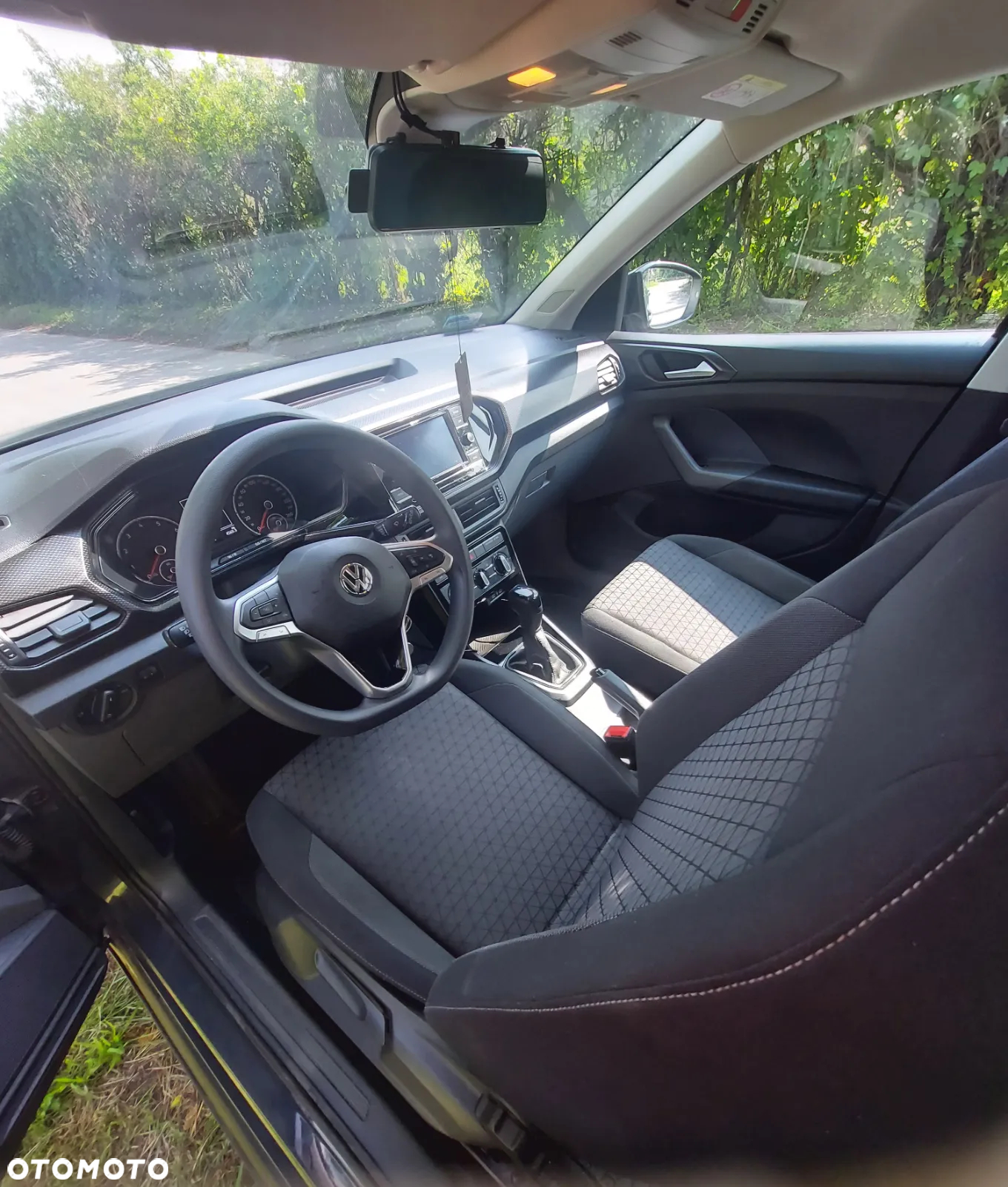Volkswagen T-Cross - 8