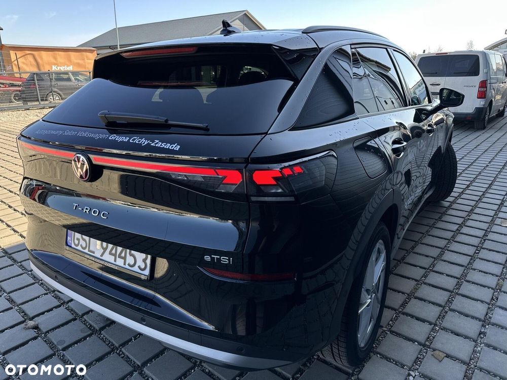 Volkswagen T-Roc - 36