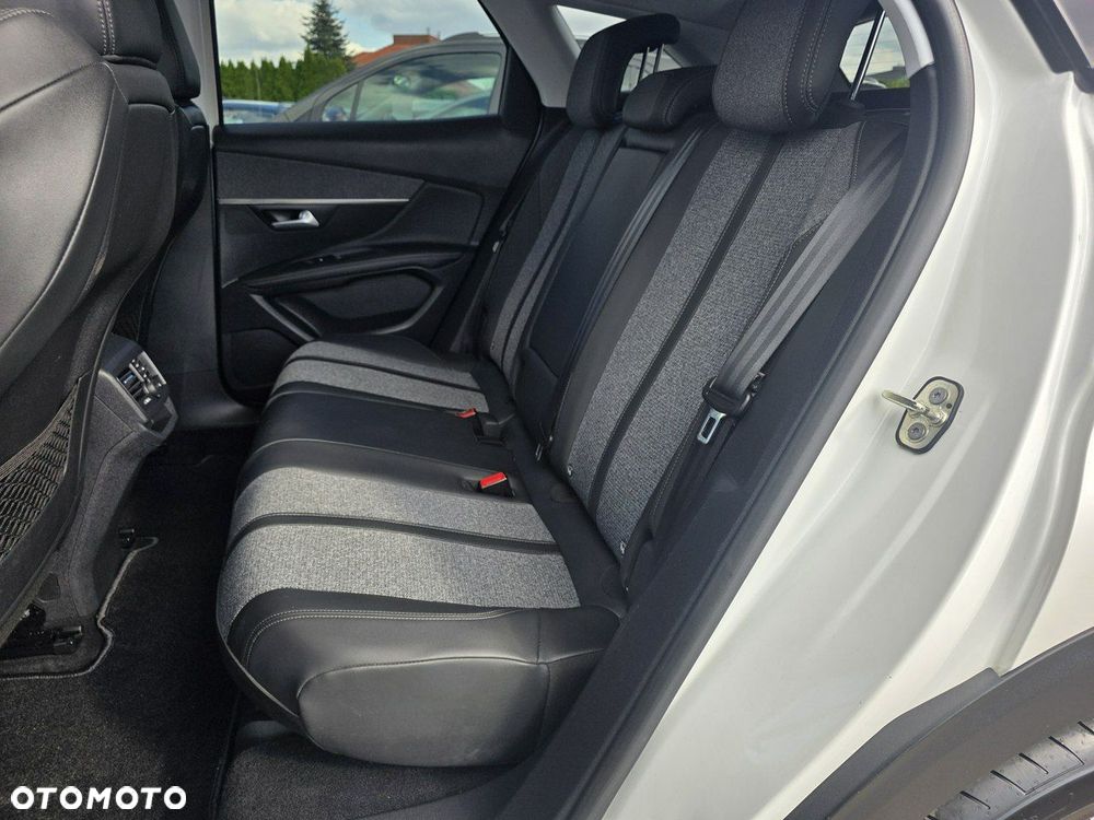 Peugeot 3008 2.0 BlueHDi Crossway S&S EAT8 - 23