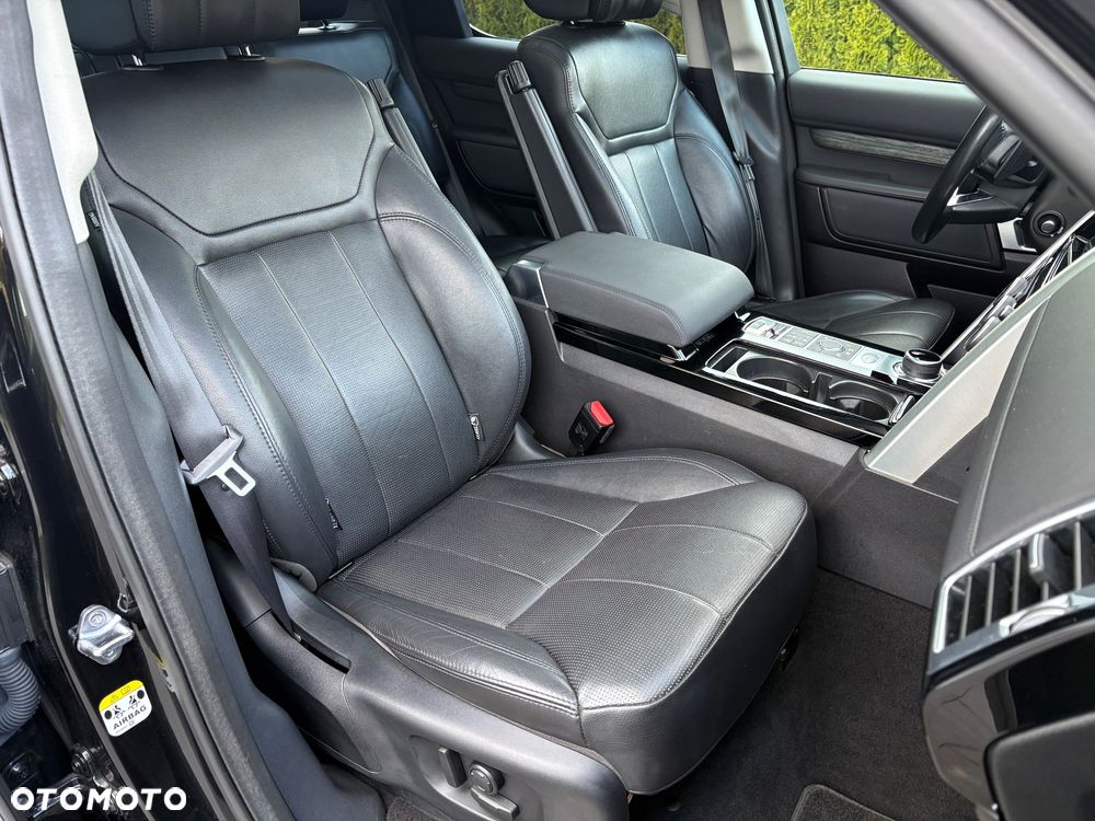 Land Rover Discovery 2.0 TD4 HSE Luxury - 32