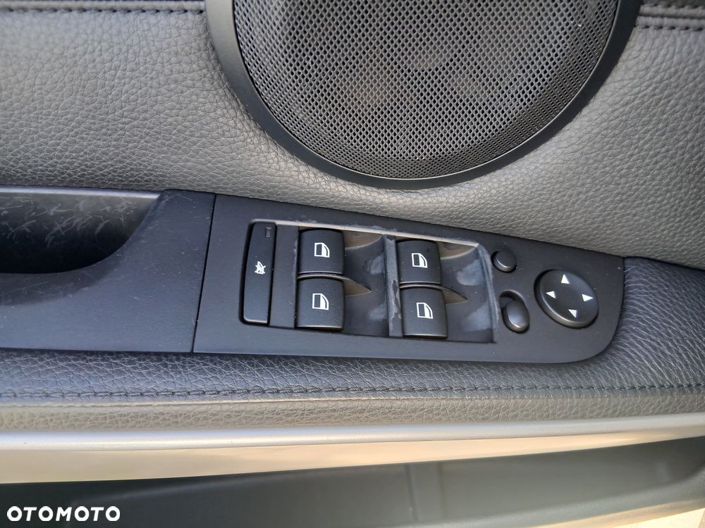 BMW Seria 3 - 28