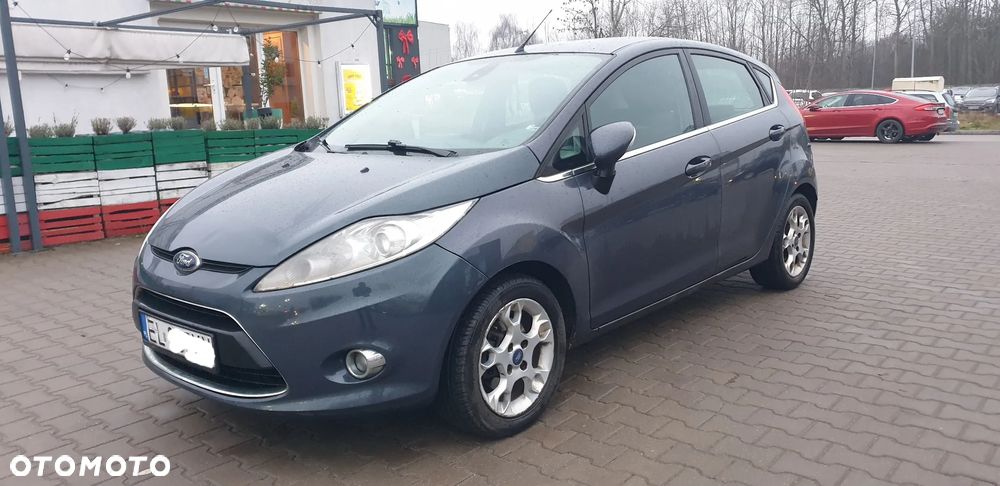 Ford Fiesta 1.4 TDCI Champions Edition - 6