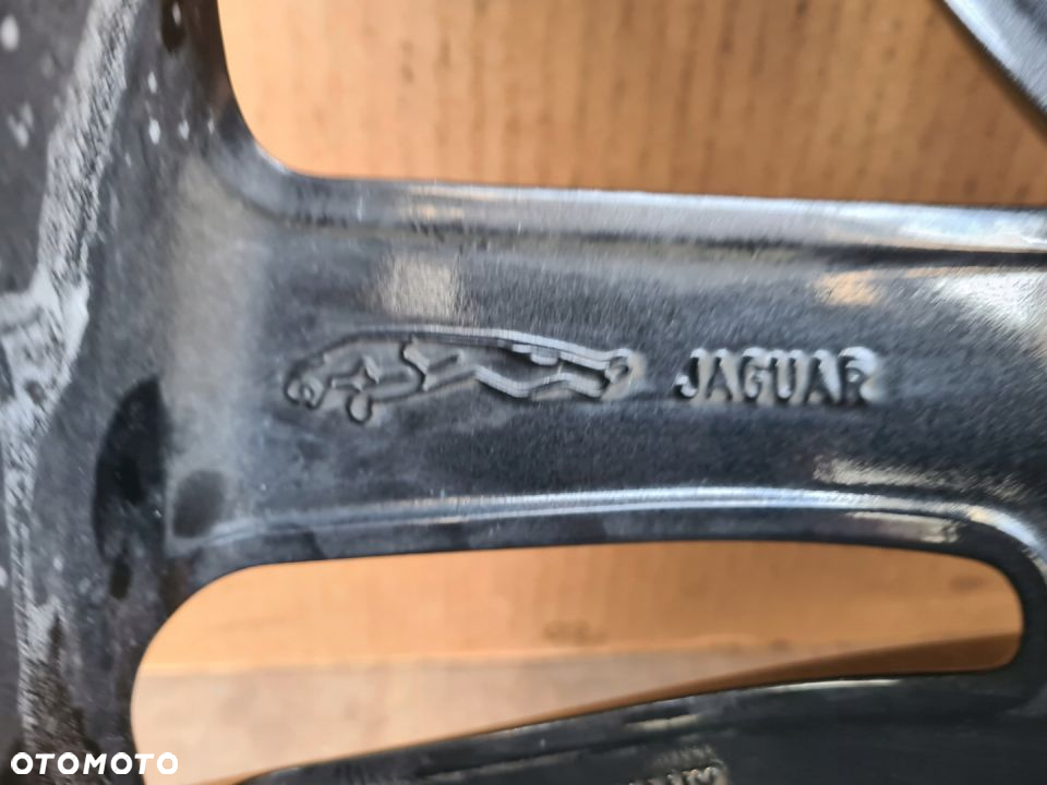 JAGUAR F PACE 8.5x19" ET45 ALUFELGA - 2