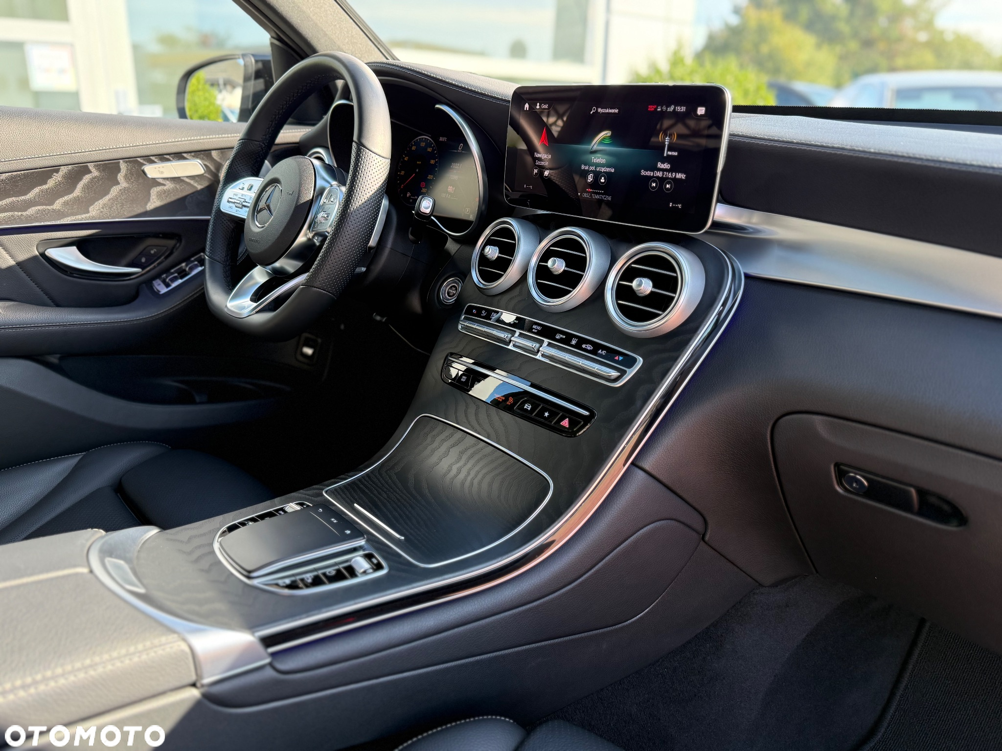 Mercedes-Benz GLC Coupe 300 de 4-Matic Business Edition - 16