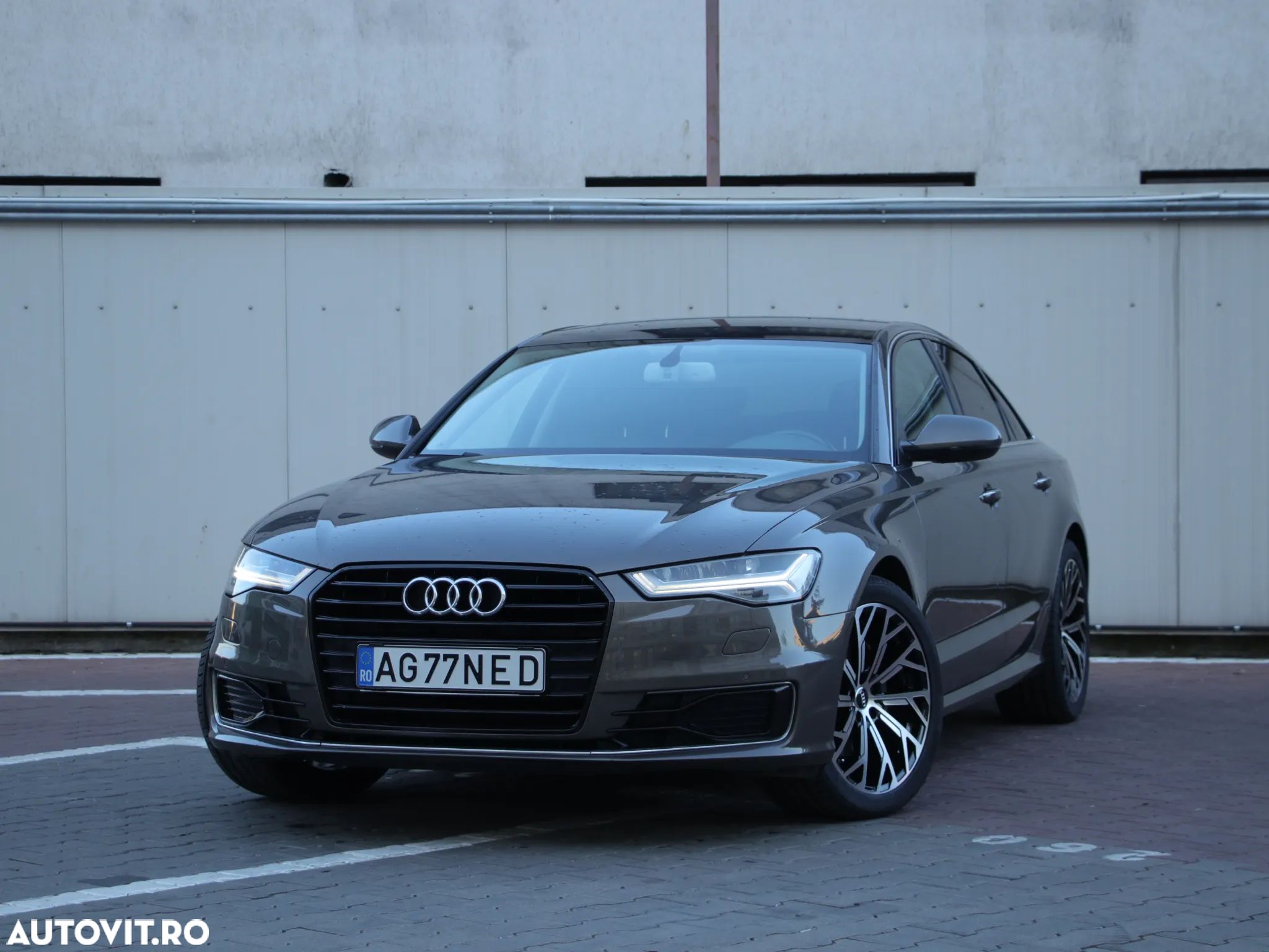 Audi A6 - 1