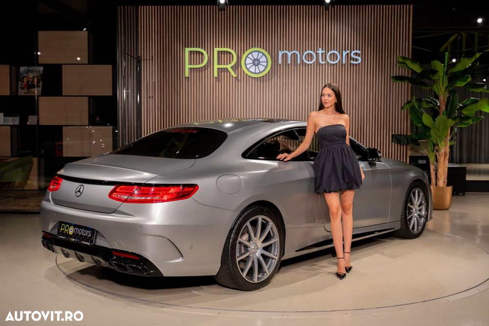 Mercedes-Benz S 63 AMG 4MATIC Coupe Aut - 13