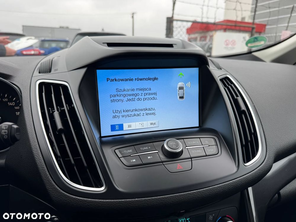 Ford C-MAX 1.0 EcoBoost Start-Stopp-System Titanium - 19