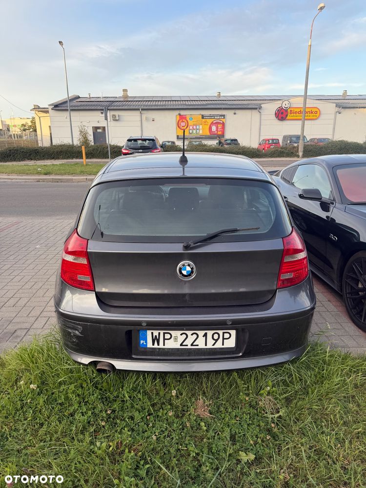 BMW Seria 1 116i - 5