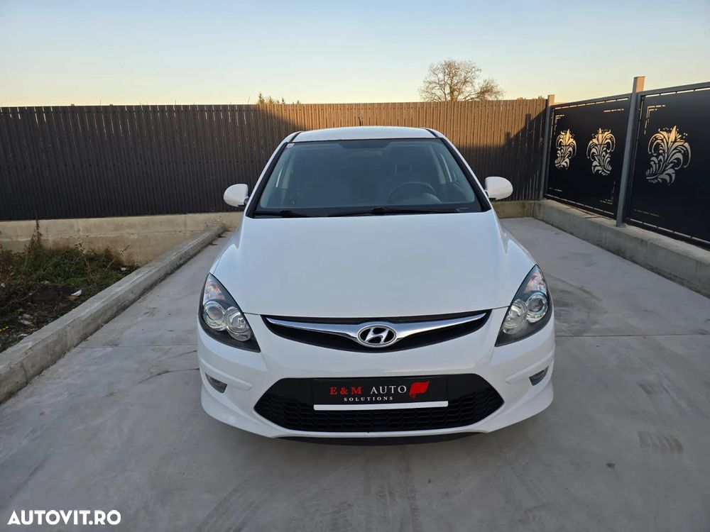 Hyundai i30 1.6 CRDI blue Classic - 19