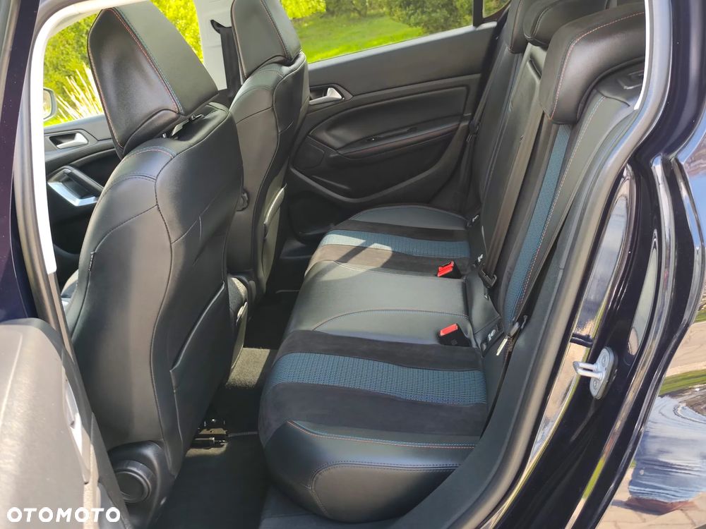 Peugeot 308 PureTech 130 GPF EAT8 Stop & Start Tech Edition - 23