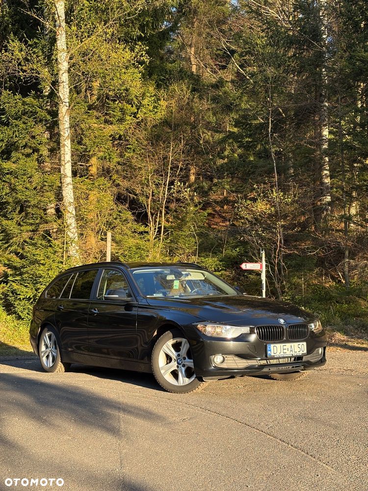 BMW Seria 3 318d - 1