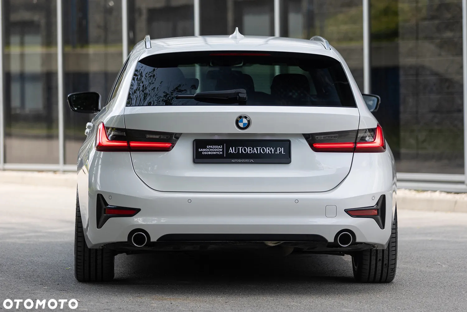 BMW Seria 3 318d Touring Sport Line - 14