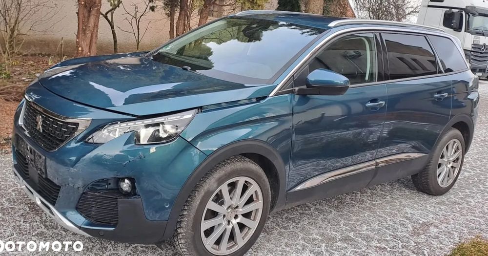 Peugeot 5008 - 25