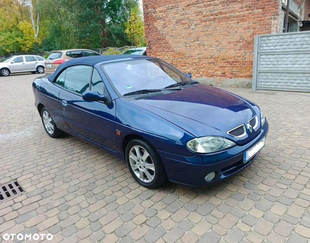 Renault Megane 1.6 Privilege - 6