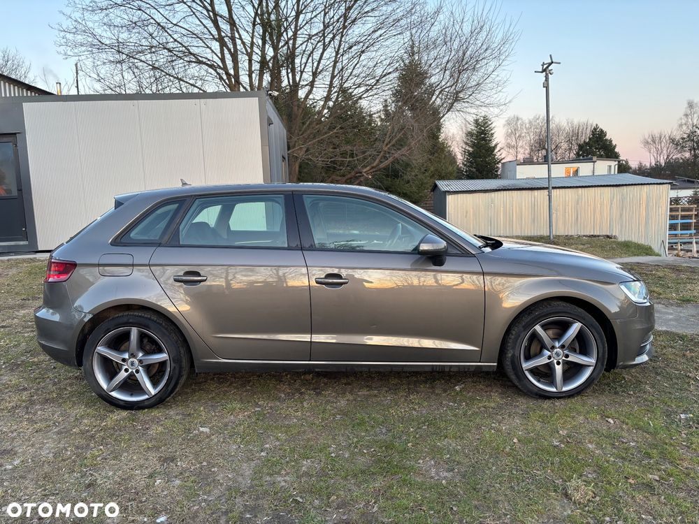 Audi A3 Sportback 1.6 TDI Ambition - 3