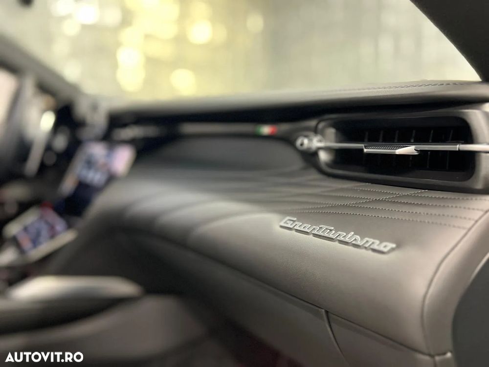 Maserati GranTurismo Modena - 24