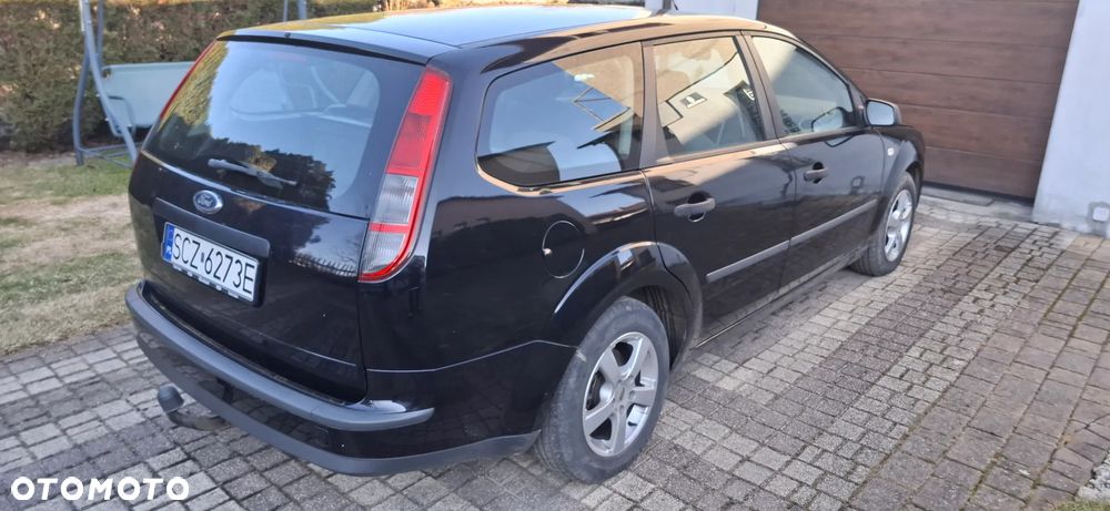 Ford Focus 1.8 Fun - 4
