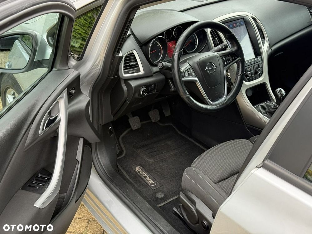 Opel Astra 1.4 T Active EU6 - 12