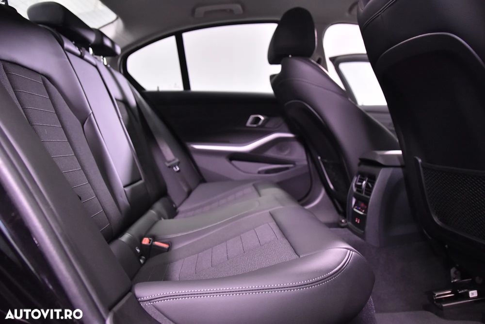 BMW Seria 3 320e AT PHEV - 12