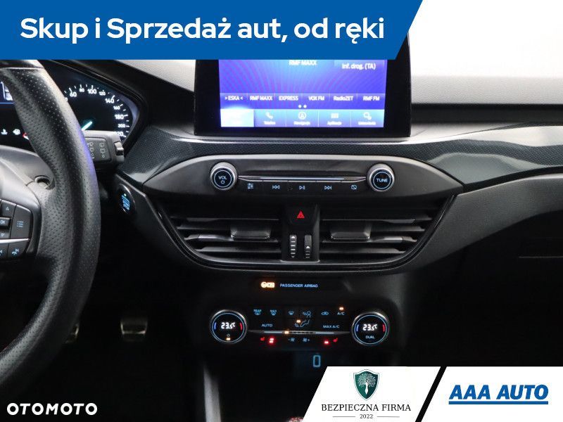 Ford Focus - 15