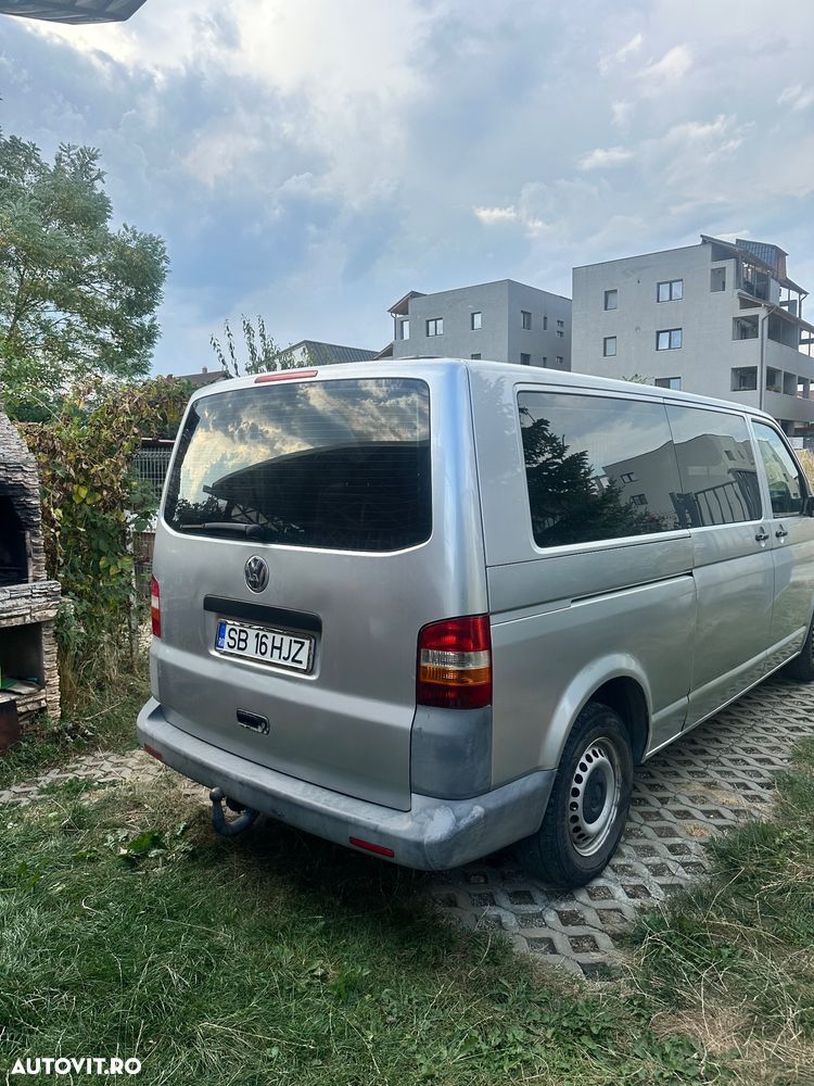 Volkswagen Transporter - 8