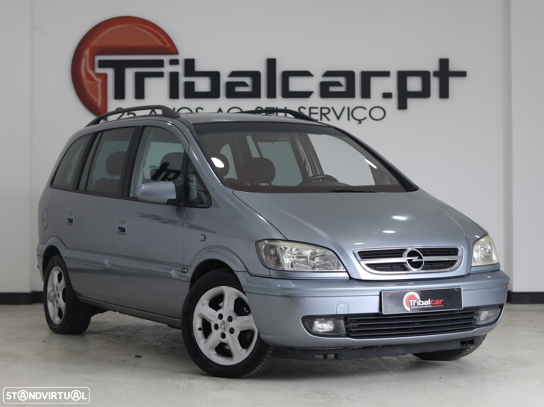Opel Zafira 2.0 DTi - 1