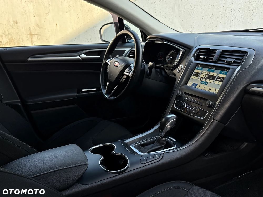 Ford Mondeo - 8