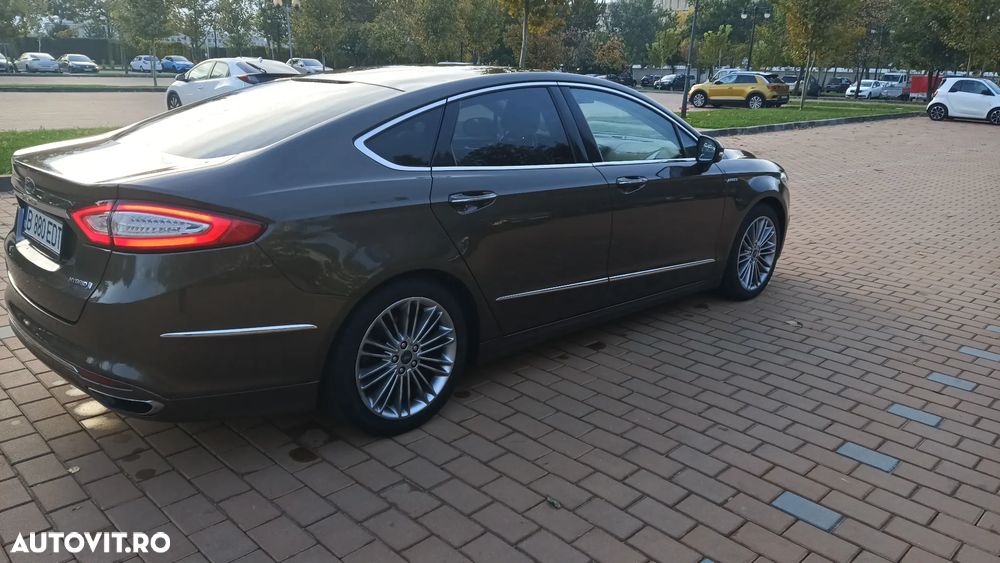 Ford Mondeo 2.0 HEV Vignale - 25