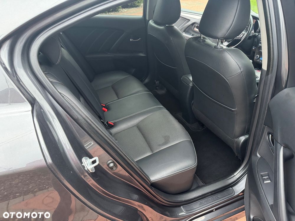 Toyota Avensis 2.0 D-4D Prestige - 13