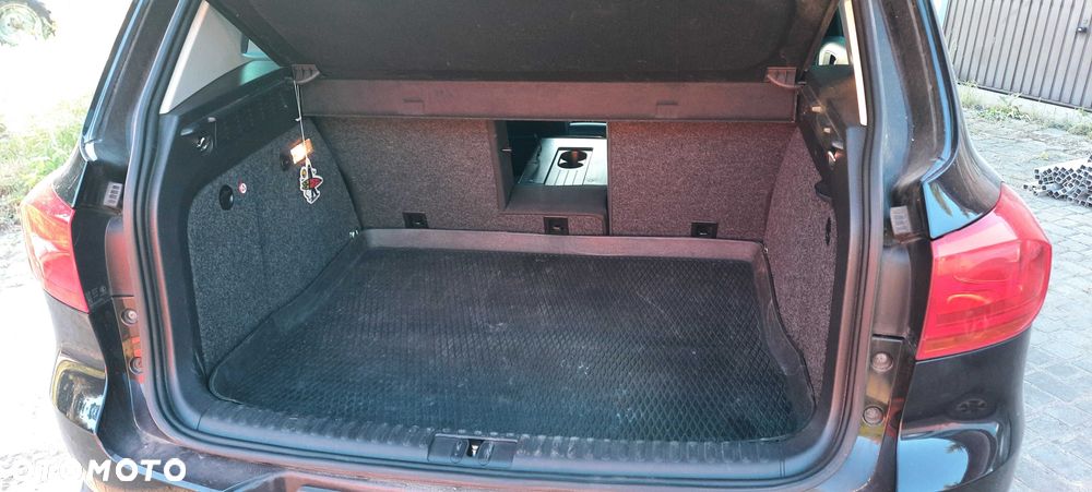 Volkswagen Tiguan - 8