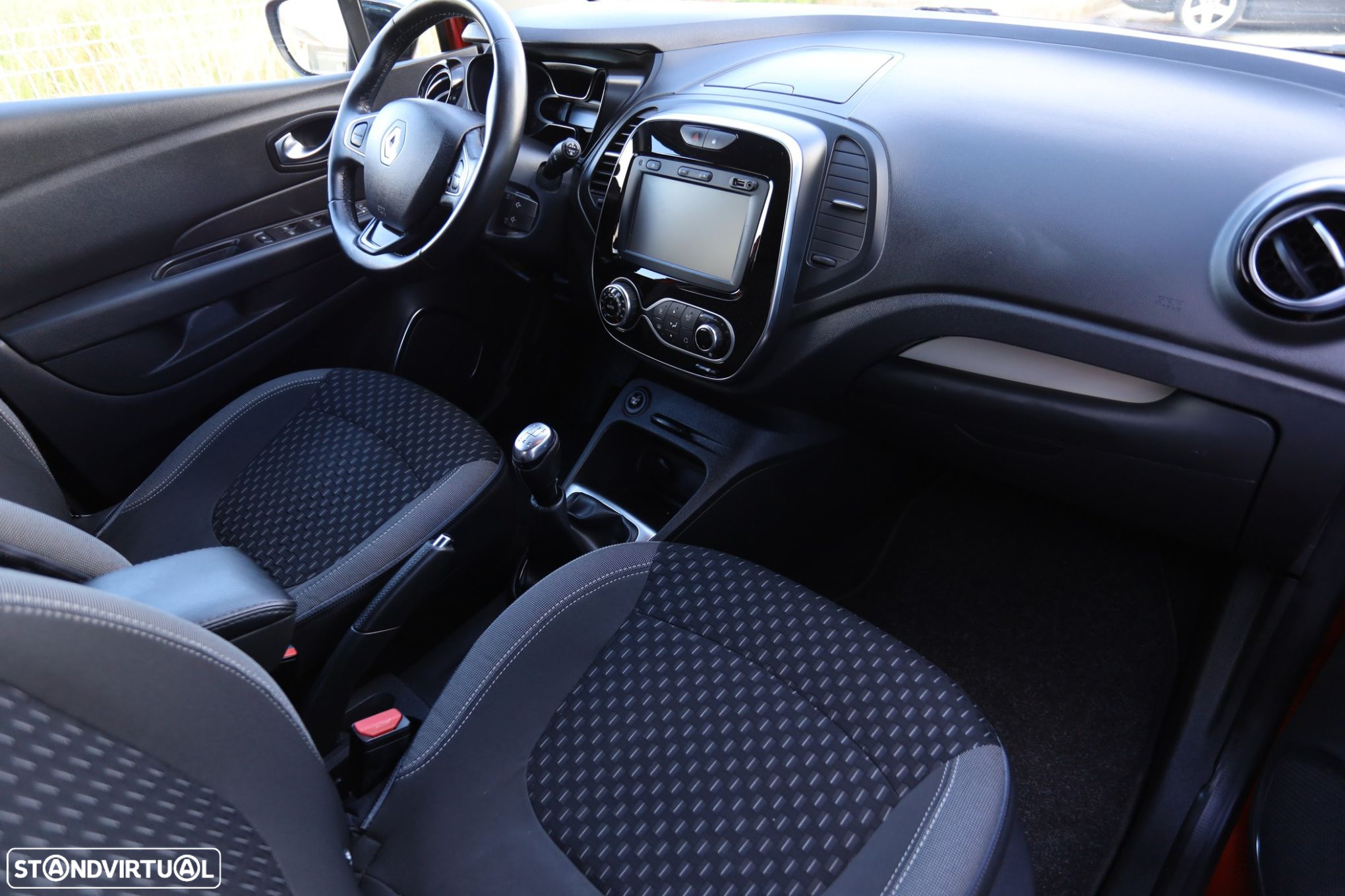 Renault Captur 1.5 dCi Exclusive - 16