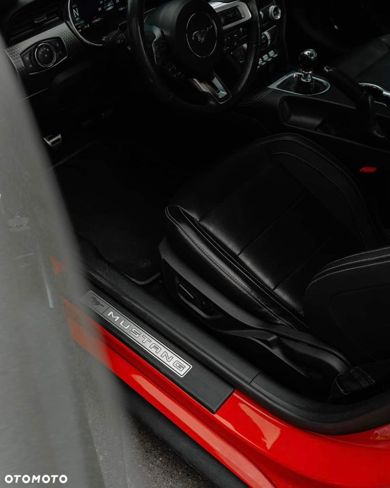 Ford Mustang 5.0 Ti-VCT V8 GT - 8