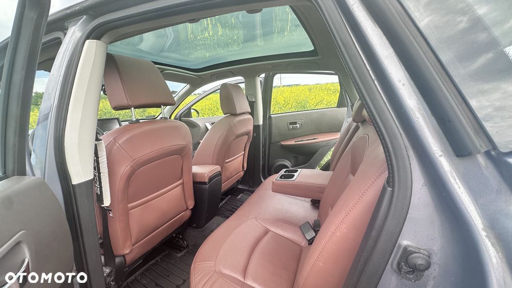 Nissan Qashqai 2.0 4x4 Tekna Premium CVT - 12