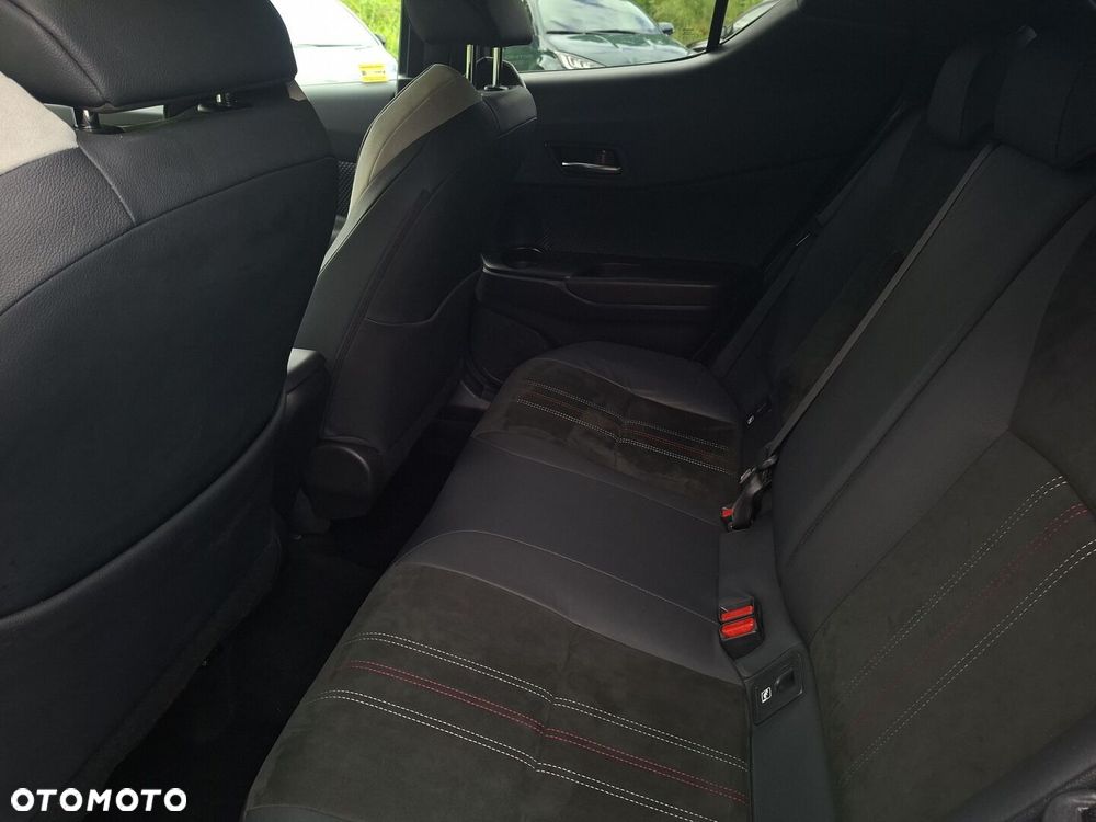 Toyota C-HR 2.0 Hybrid GR Sport - 12