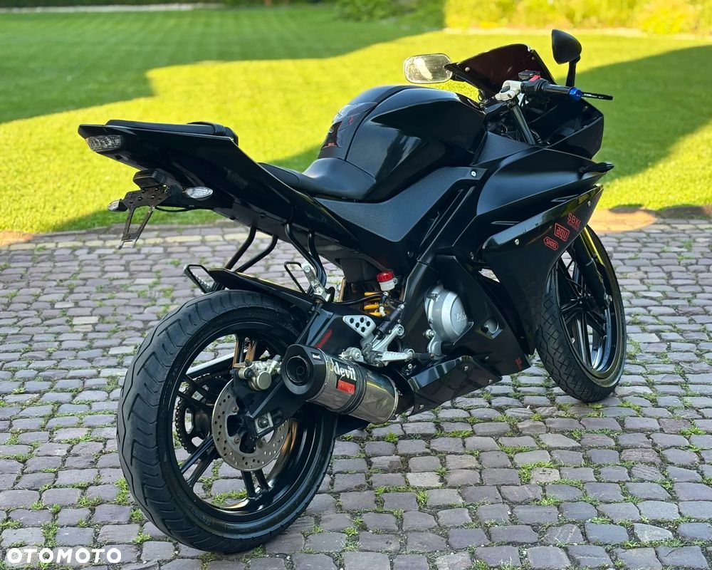 Yamaha YZF - 3