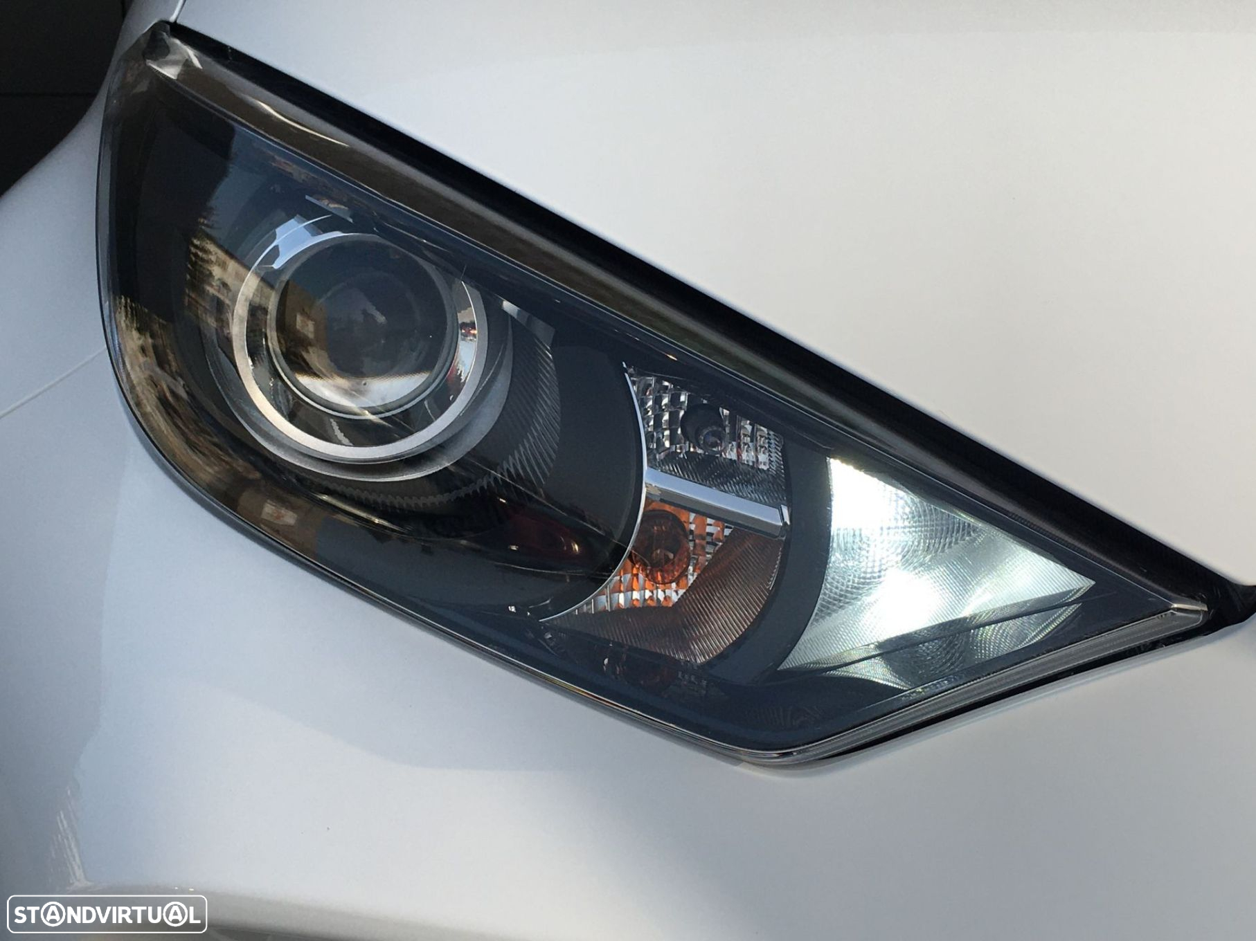 Toyota Yaris 1.5 HDF Comfort Plus - 8