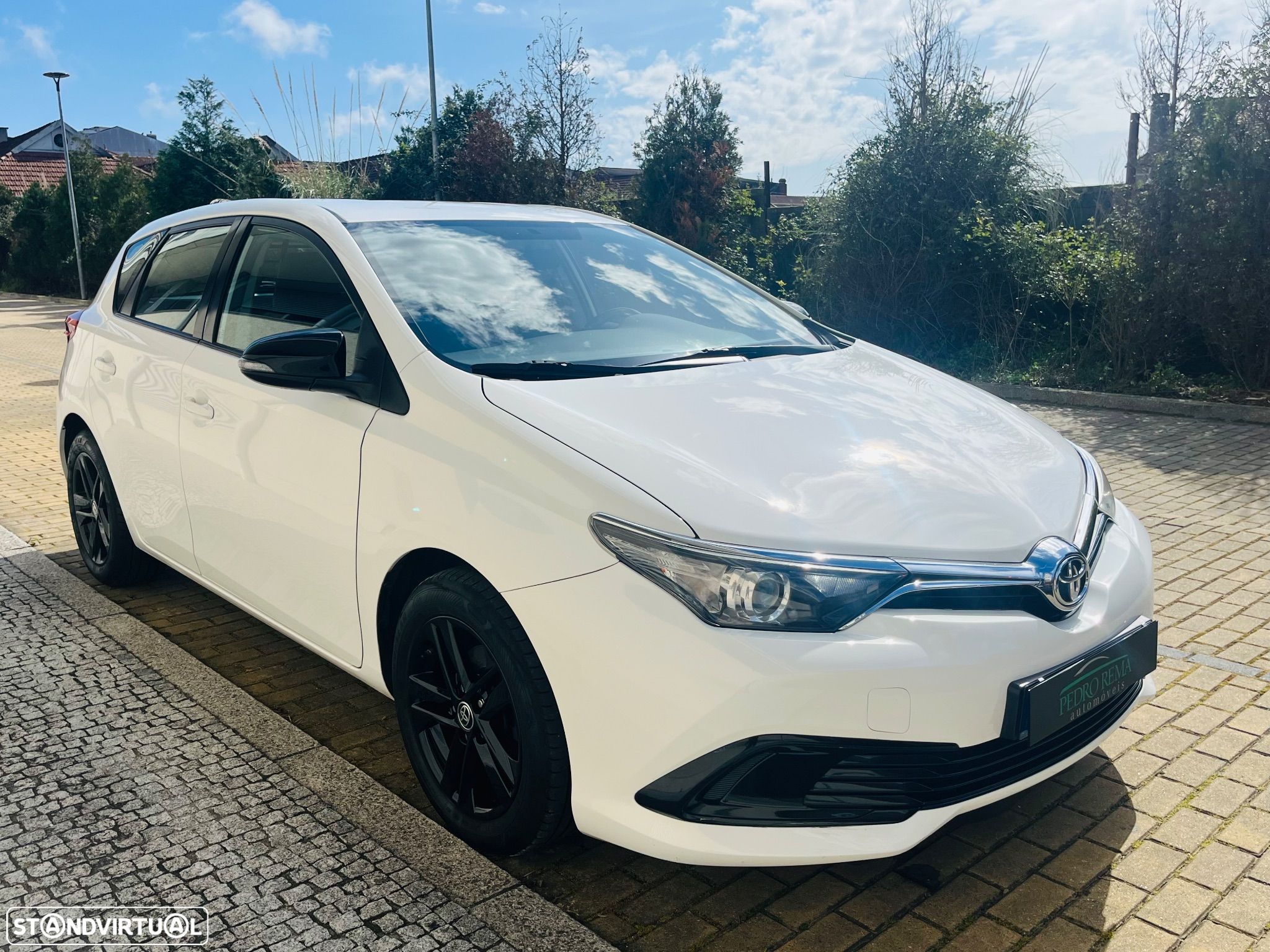 Toyota AURIS BIZZ D4D 90CV C/AC - 1