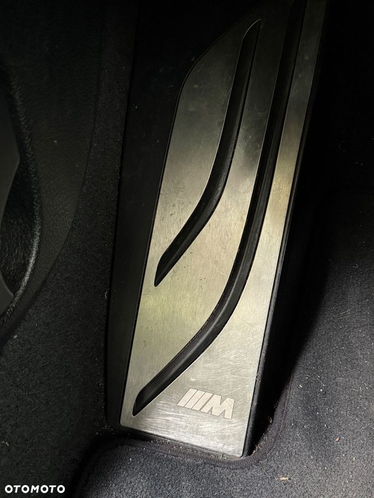 BMW Seria 2 220d Coupe M Sport - 8