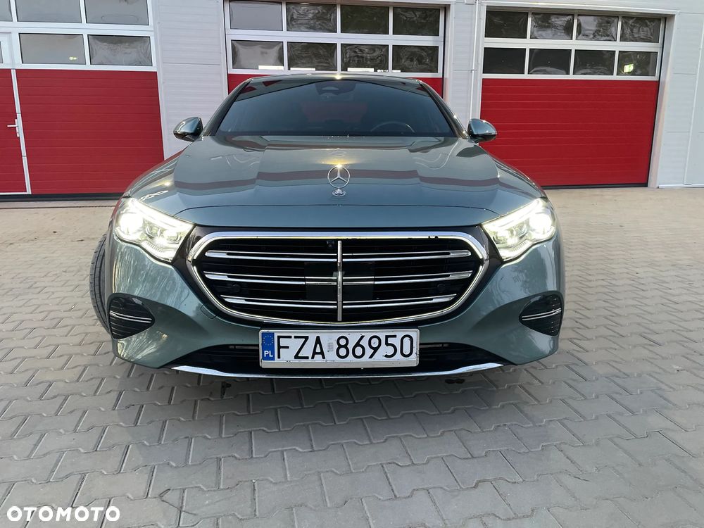 Mercedes-Benz Klasa E 220 d 9G-TRONIC - 4