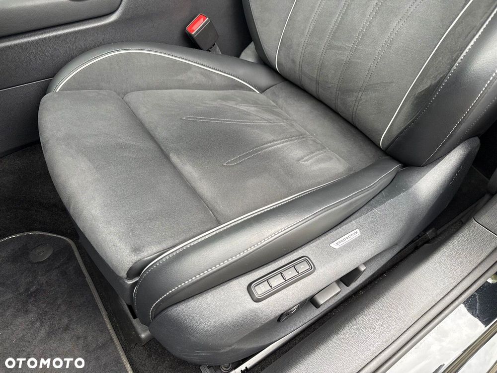 Volkswagen Passat Variant 1.5 TSI ACT mHEV Business Plus DSG - 18