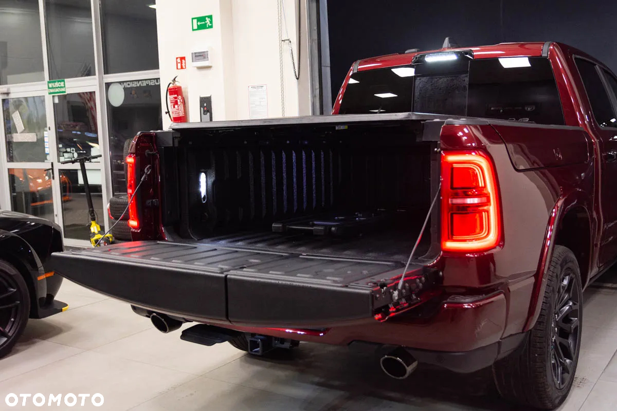 RAM 1500 - 9