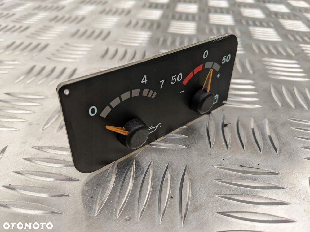 WSKAŹNIK OLEJU I DOŁADOWANIA AKUMULATORA SCANIA 4 - 2