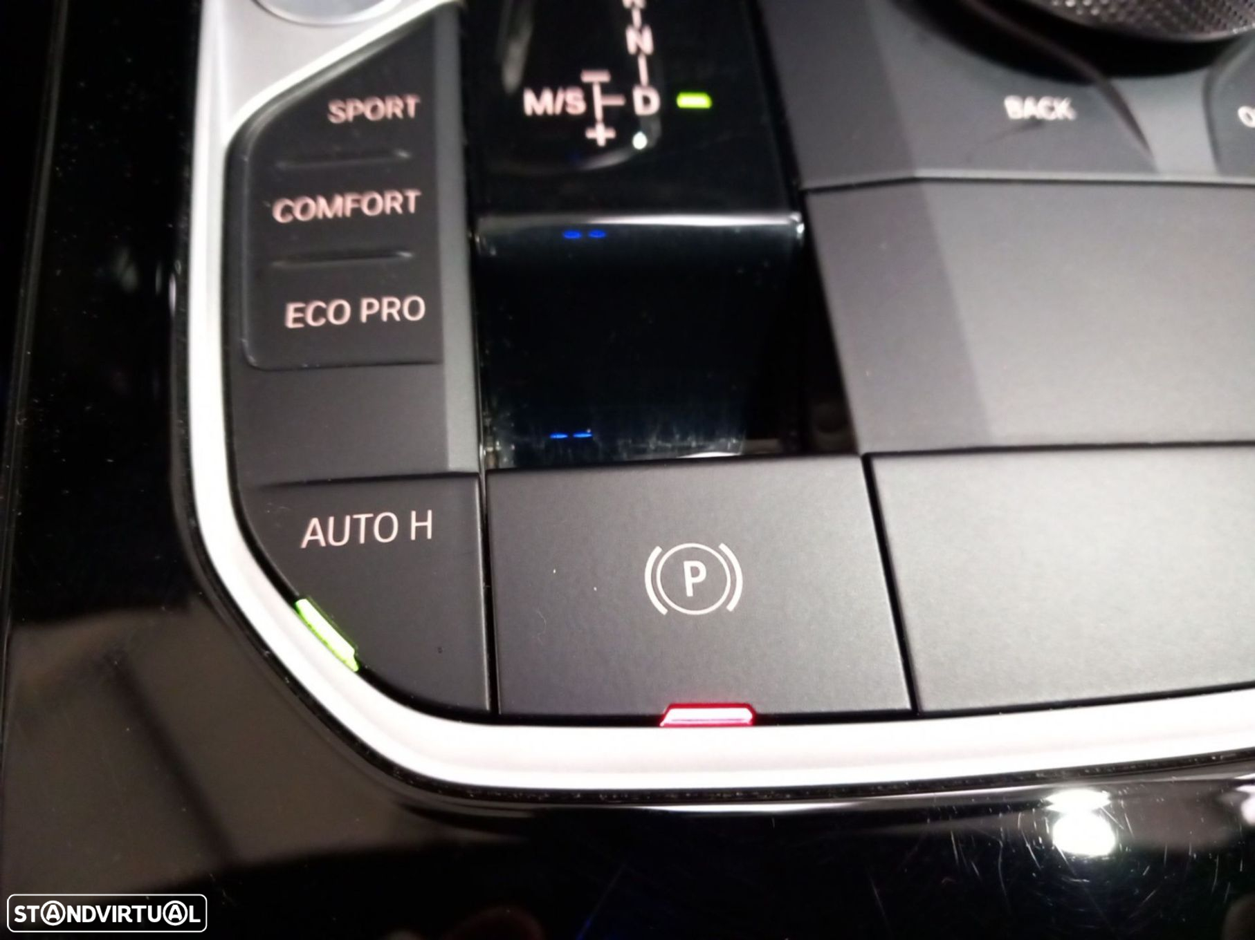 BMW 116 d Auto - 23