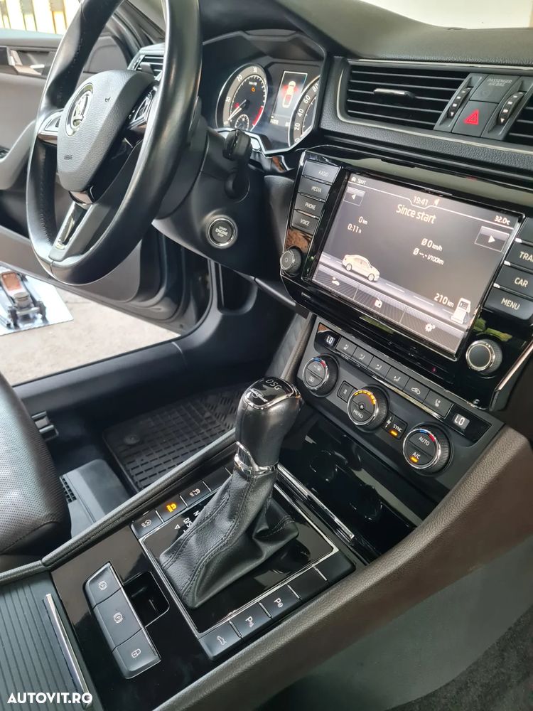 Skoda Superb 2.0 TDI DSG Laurin & Klement - 6