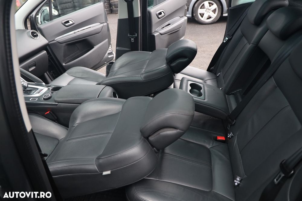 Peugeot 3008 HYbrid4 2.0 HDI FAP ETG + Electric - 12