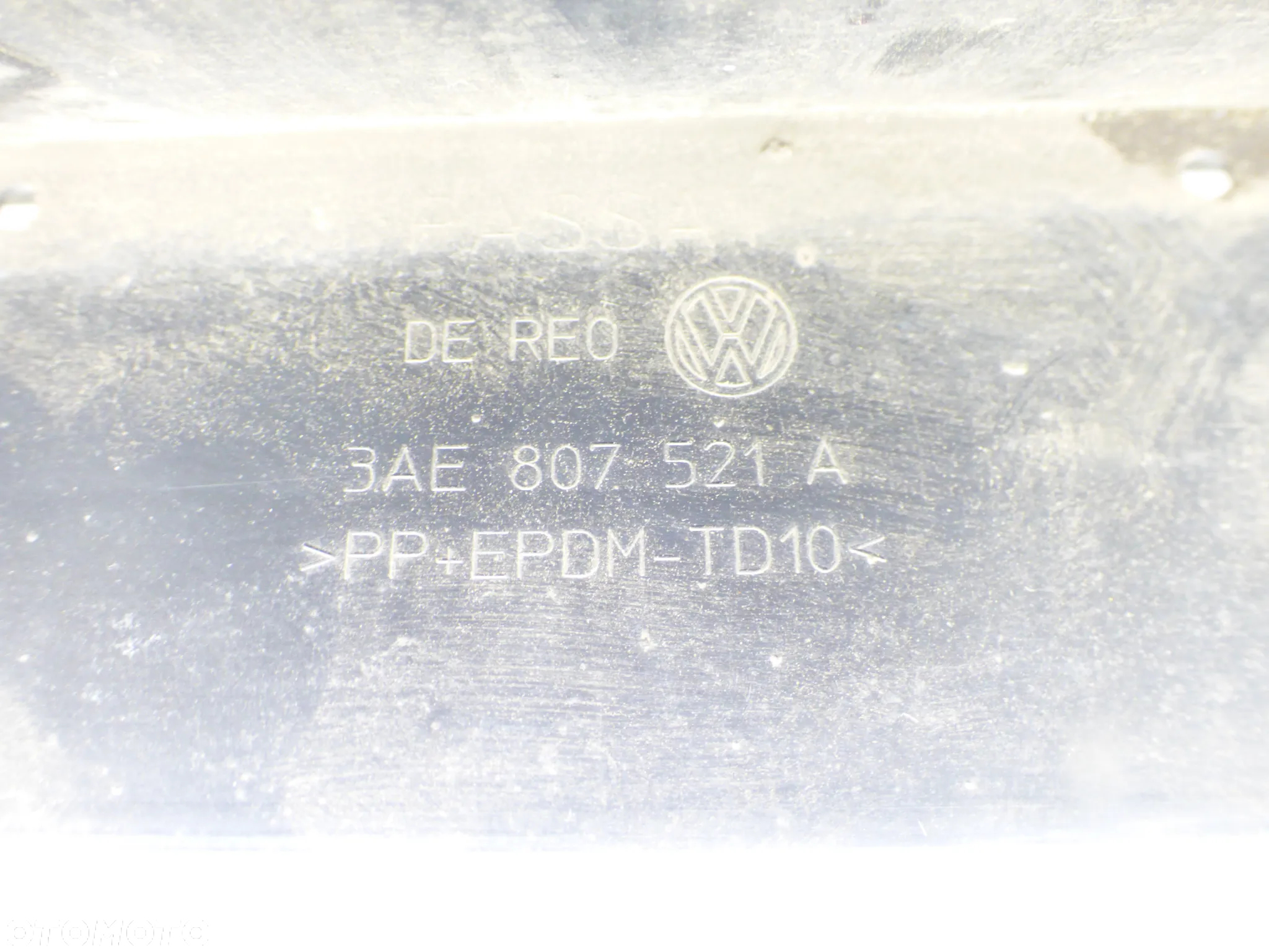VW PASSAT B7 DOKŁADKA DYFUZOR ZDERZAKA TYŁ TYLNEGO 3AE807521A B1499 - 4